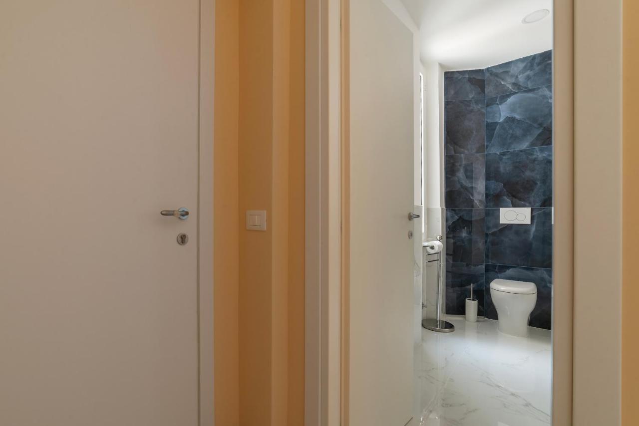 Functional Apartment - Piazza Re Di Roma Екстериор снимка